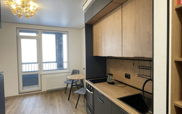 Квартира Дизайнерская Студия в Спальном Районе