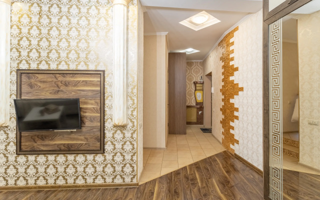 40 Rivyera TatNeftArena Chasha Flat