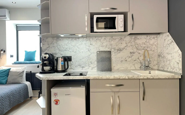 Апартаменты Медовый переулок 5