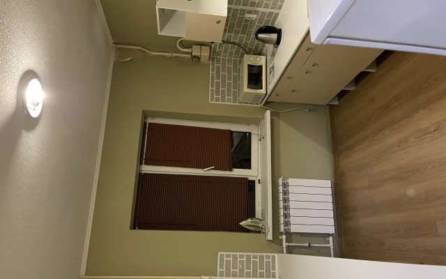 Pyatikomnatnaya Na 14 Chelovek Flat