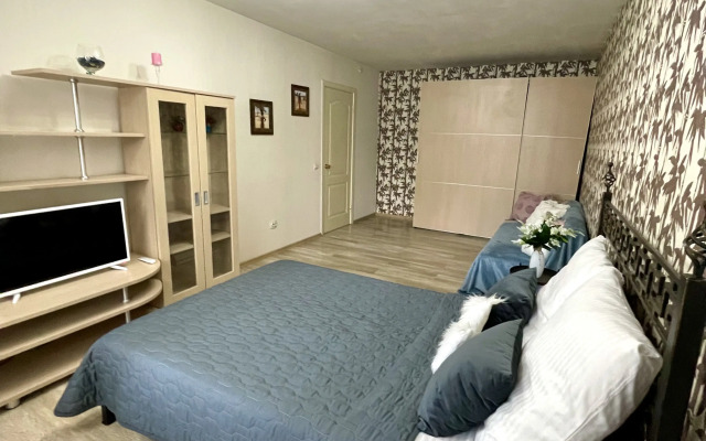 Апартаменты КВАРТ отель на Фирсова