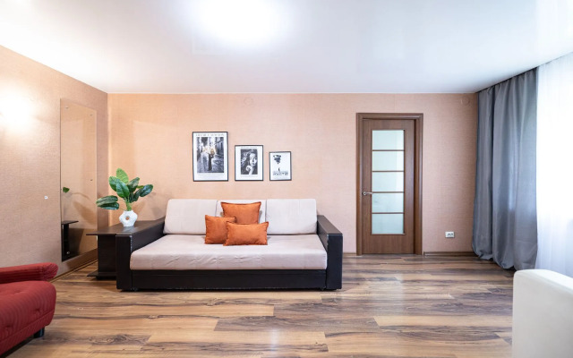 5 Zvezd Na Entuziastov Apartments