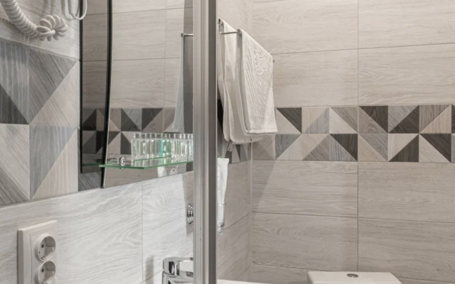 Barin` Hotel