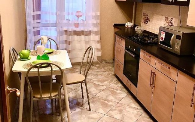 V Tsentre Zelenogradske Flat