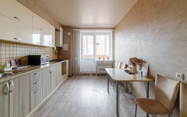 PrezentHaus Of Sovetskaya 190d K95 Flat