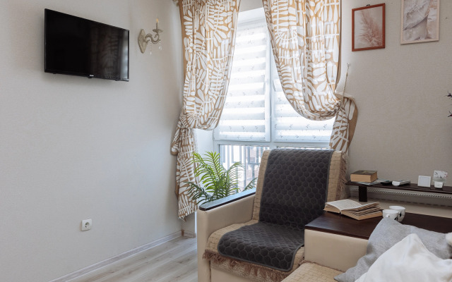 U Samogo Sinego Morya Flat