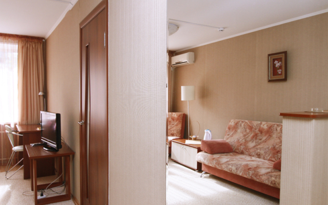Polo 74 - byvshaya gostinitsa Astra Hotel