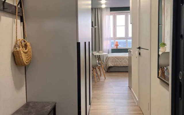 Apartamenty VYSOTNYJ POKOJ | Vid na gorod i zakat | Studia na 22 etaze v ZK Atmosfera