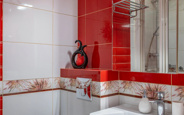 Квартира Просторная светлая трехкомнатная