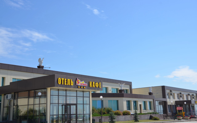 Отель Итиль