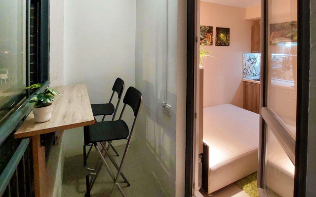 Jungle Studio Apartment