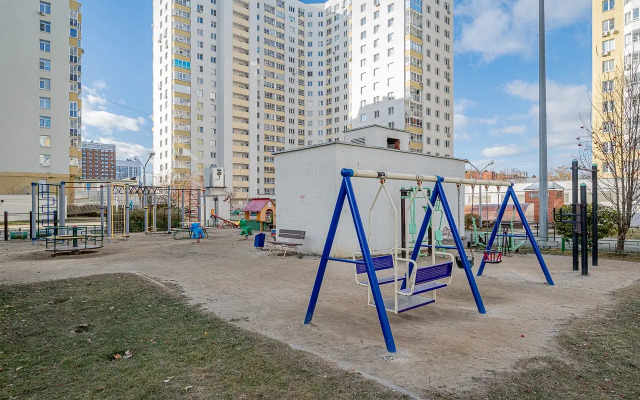 Dvukhkomnatnye Sky Apart Ryadom S Metro Chkalovskaya Apartments