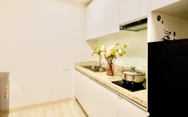 Апартаменты La Casa Nha Trang Gold Coast Tower Walk-To-Beach