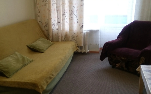 Квартира двухкомнатная улица Азина дом 20 корпус 2