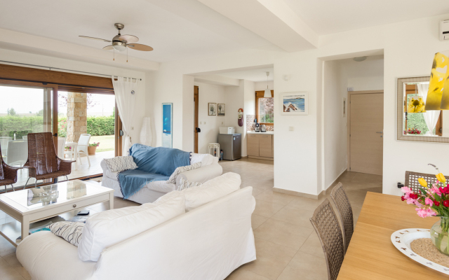 Belus Luxury Sani Villa