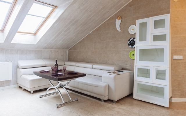 V Samom Tsentre Kurortnogo Zelenogradska Flat