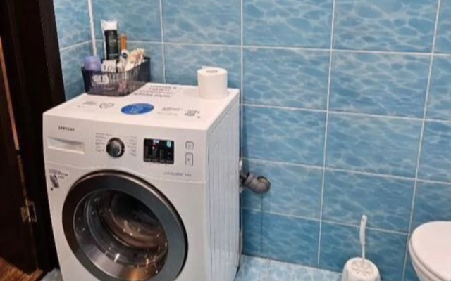 Квартира В Микрорайоне Царский 8