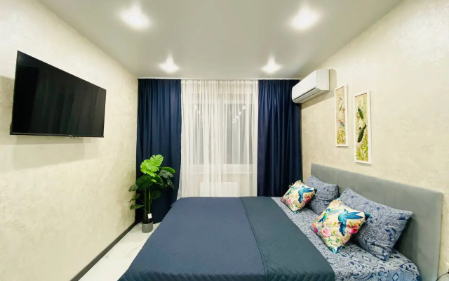 Квартира Люкс Королевский синий