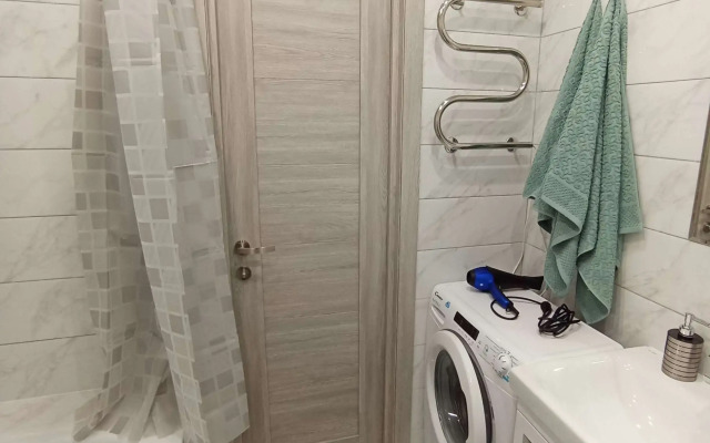 Na Vysotnoy ulitse 9 Flat