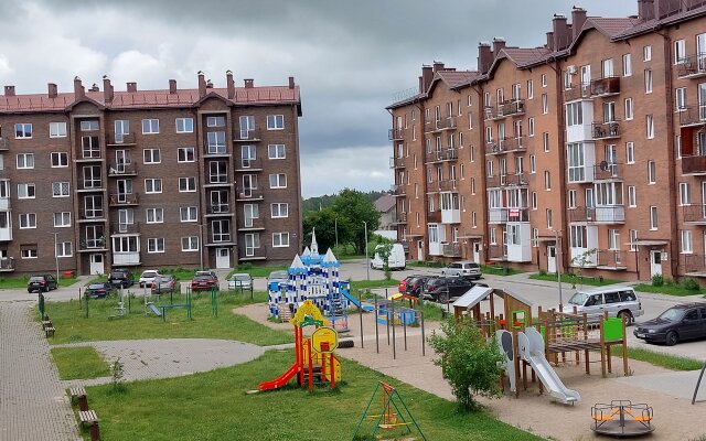 Апартаменты двухкомнатные на улице Рабочей недалеко от Светлогорска