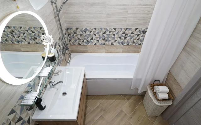 Stilnaya Dvukhkomnatnaya S Panoramnym Vidom Na Kazan Flat