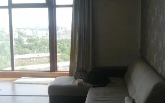 Colnechnaya Studiya Vosstanovleniya Flat