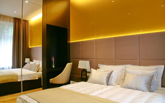 Апартаменты Maccani Luxury Suites