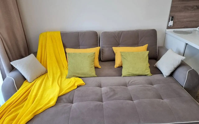 Studiya S Basseynom Zhk Morskoy Kvartal D24 Flat