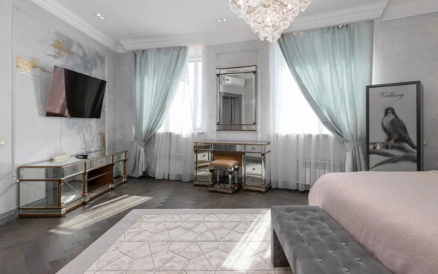 Апартаменты Представительский Люкс в ЖК Королевский Парк