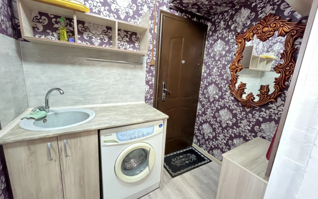 Апартаменты двухкомнатные NHome Деревянное зодчество