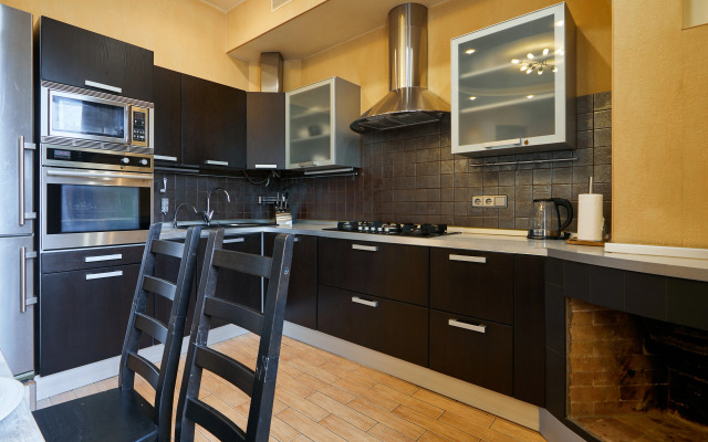 Апартаменты Уютная 3-комнатная квартира в самом центре