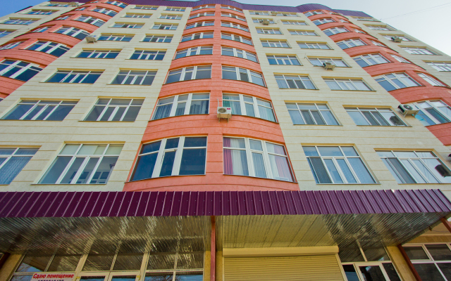 Frunze Apartments