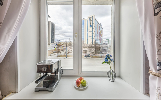 Redisson Blyu Zhdyot Svoikh Gostey Flat