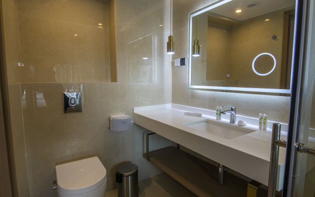 Luxotel Aqaba Beach Resort & Spa Hotel