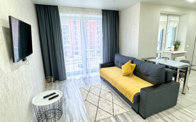 Studia V Tsentre Bresta S Kruglosutochnym Zaseleniem Apartments