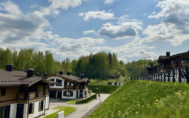 Апартаменты Таунхаус Луговой