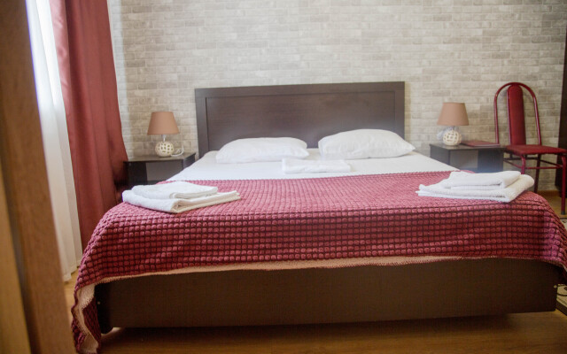 Alfa Hotel