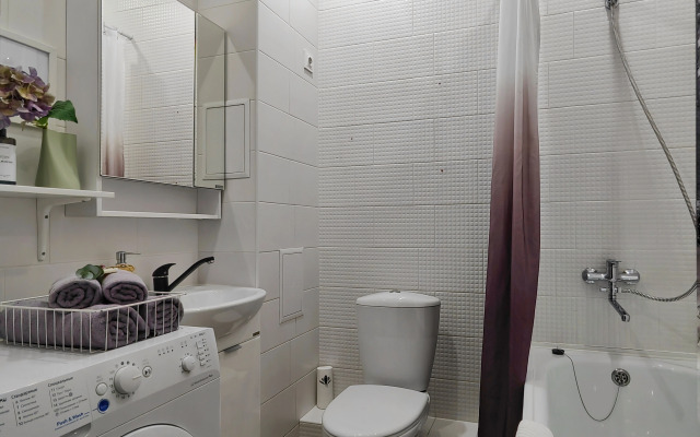 Velvet S Balkonom I Vidom Na Reku Flat