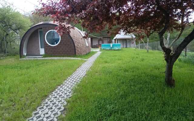 LotosDom-Psakho Guest House
