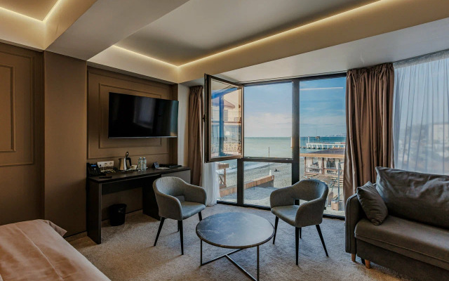 Отель Грейс Лазурь