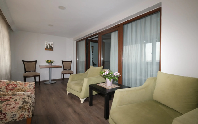 Belle Maison Hotel&Residence, Apartment Hotel