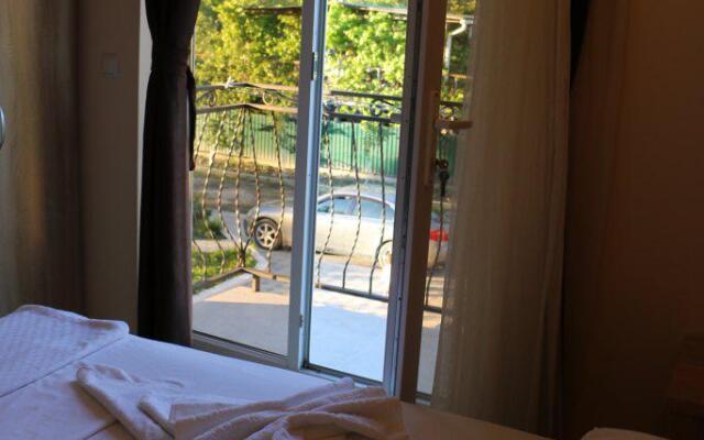 Ahchyipsyi Guest House