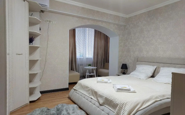 Sutkiru V Kurortnoy Zone Flat