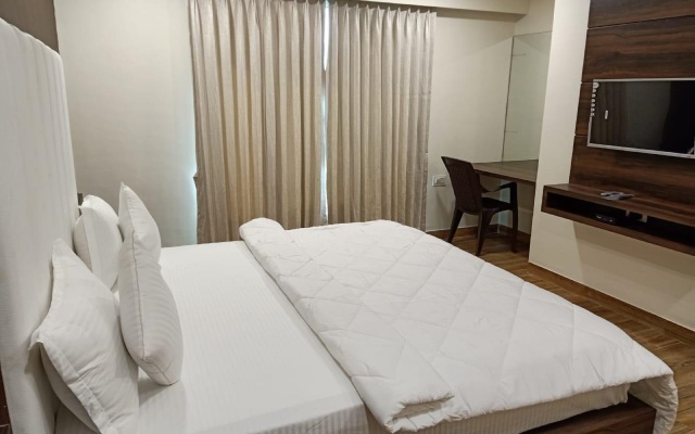 Pari Hotel