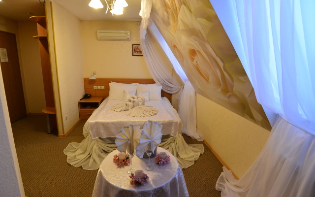 Yuzhny Eurohotel Hotel