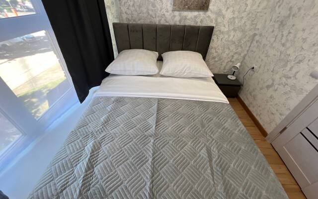 Апартаменты с Ремонтом для Пocуточной Арeнды