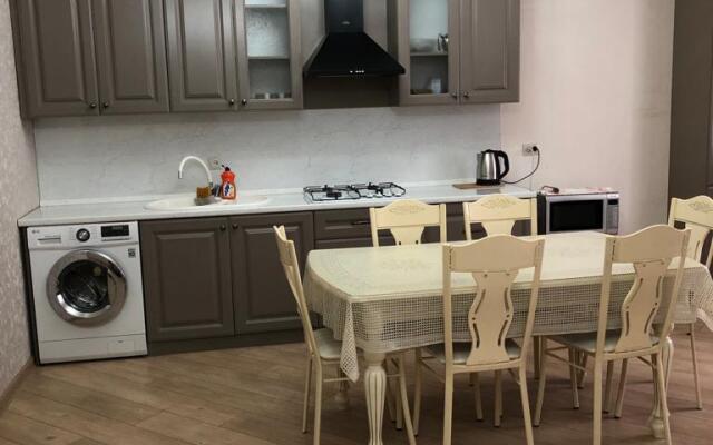 Апартаменты Vip Квартира 3К в Дербенте возле Набережной