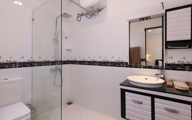 Отель Oak Ray Misty Hills