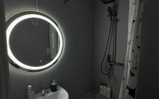 Квартира рядом с акварком