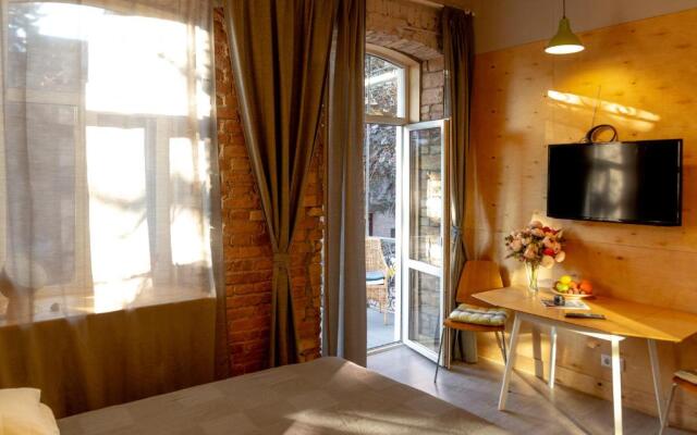 Three Narzana 4 Apartments
